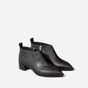 Brand new Everlane Boss booties